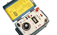 MEGGER MOM200A Micro-Ohmmeter